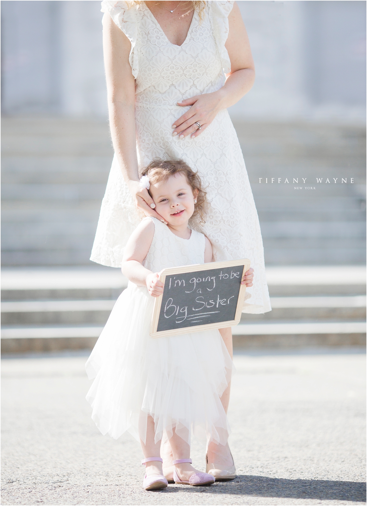 mommy and me maternity session announcement
