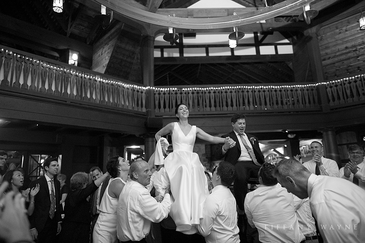 wedding dancing photographed by wedding photographer Tiffany Wayne