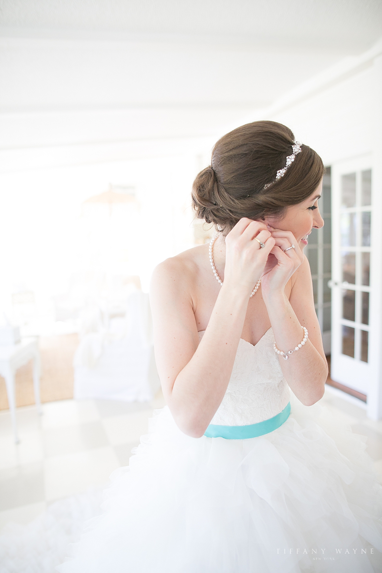 bridal details photographed by wedding photographer Tiffany Wayne Photography