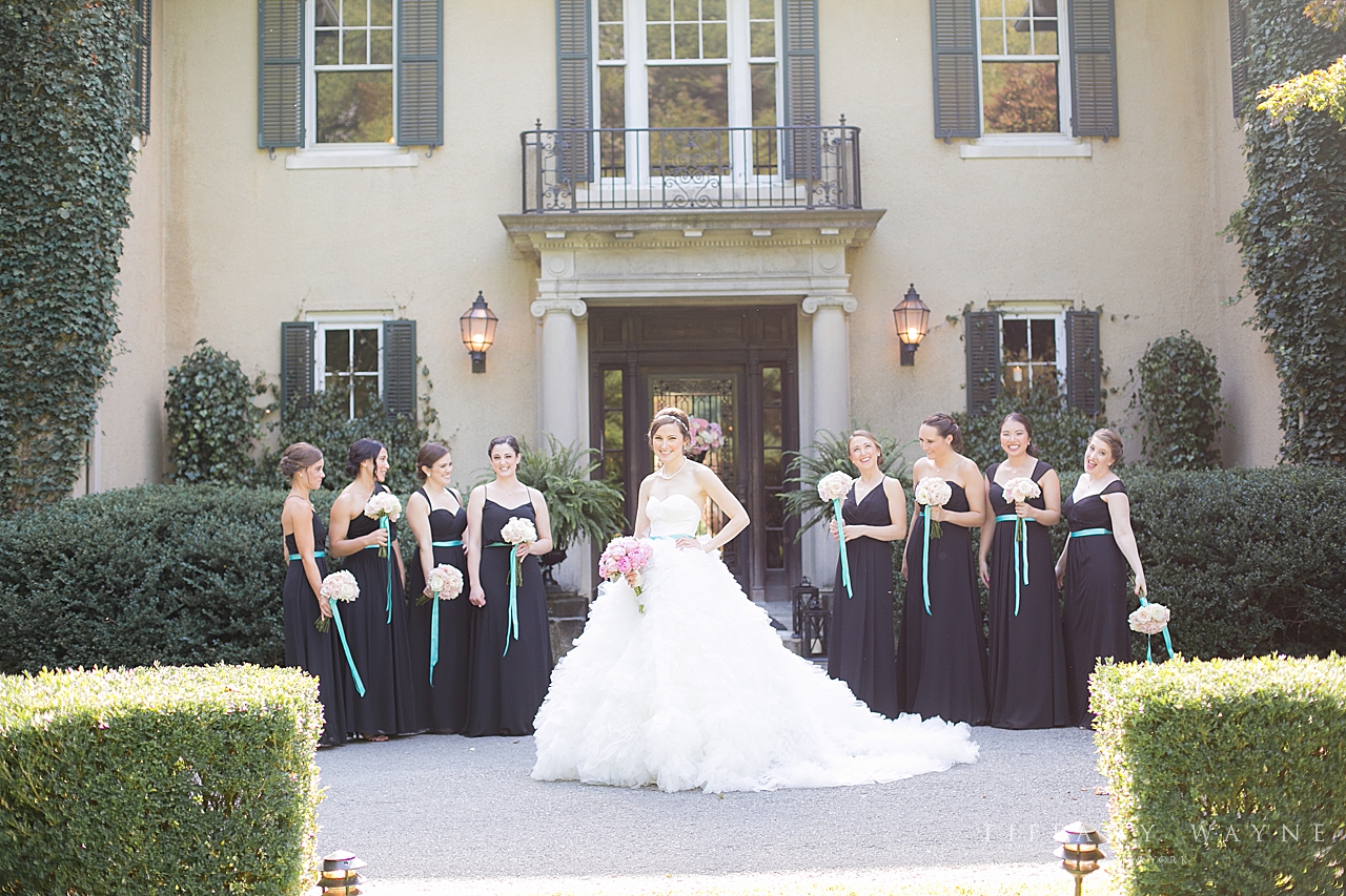 bride and bridesmaids at Lord Thompson Manor photographed by wedding photographer Tiffany Wayne Photography